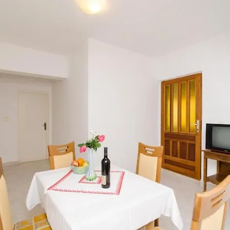 House Rasica - Two Bedroom With Terrace And Sea View *