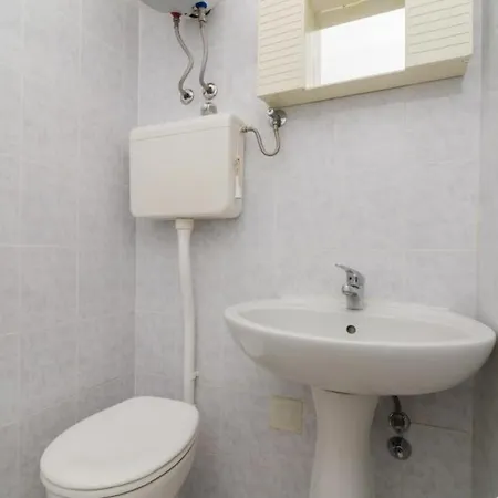 House Rasica - Two Bedroom With Terrace And Sea View * Molunat