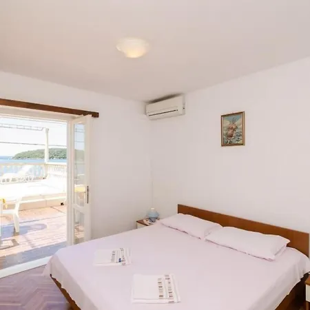 House Rasica - Two Bedroom With Terrace And Sea View アパート モルナット