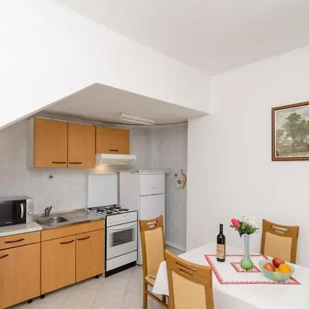 アパート House Rasica - Two Bedroom With Terrace And Sea View モルナット